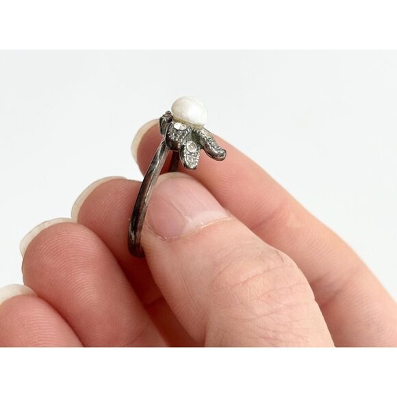 Faux Pearl Dainty Minimal Gemstone Silver Toned Vintage Cute Ring - sz 7 - Picture 4 of 10